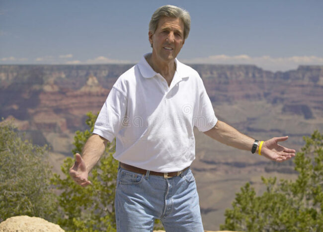 John Kerry on reducing CO2 emissions in Africa's gas plants