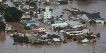 Floods caused by intense rains in Santa Catarina