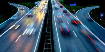 Speed limits may cut the CO2 emissions, research shows