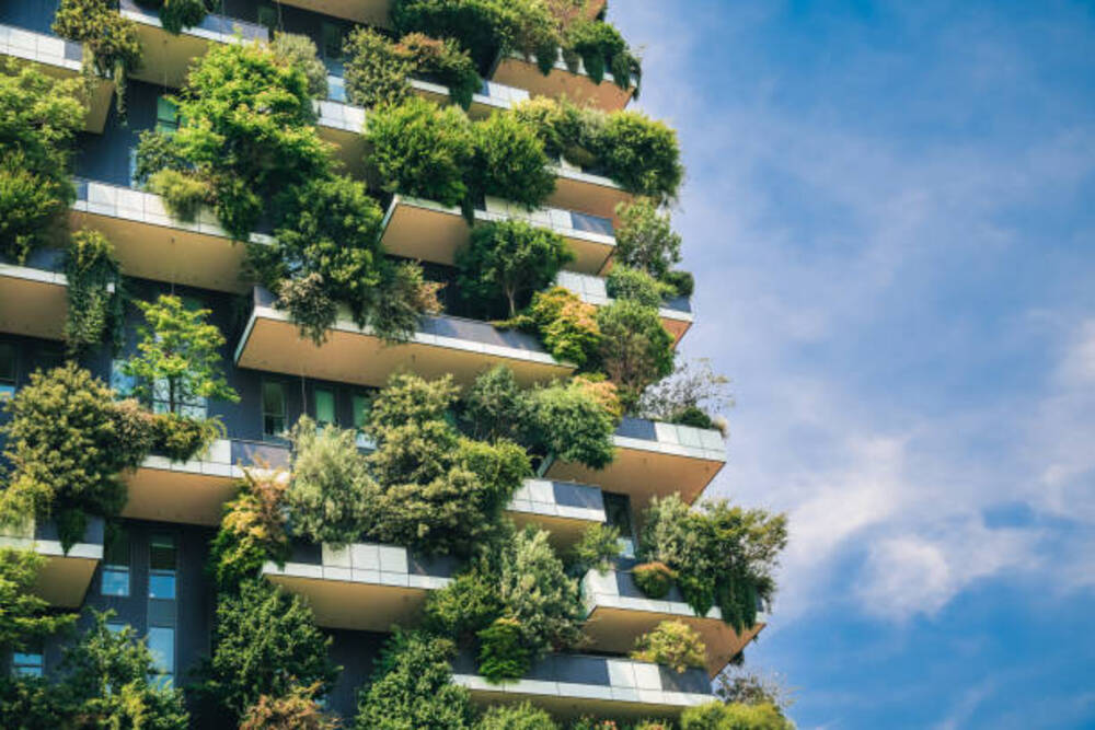 Green buildings and sustainable living in overcrowded cities